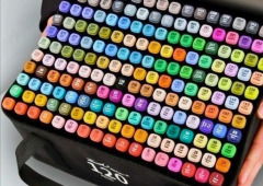 As canetas que bombaram em 2025 nos livros de colorir estão com 93% OFF