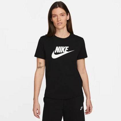 Camiseta Nike Sportswear Essentials Feminina