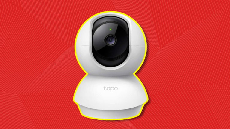 Essa câmera de segurança Wi-Fi 360º está quase pela metade do preço